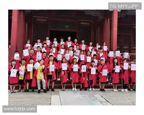 成都网球队的蜕变之旅：从传统到现代的网球纪实探索